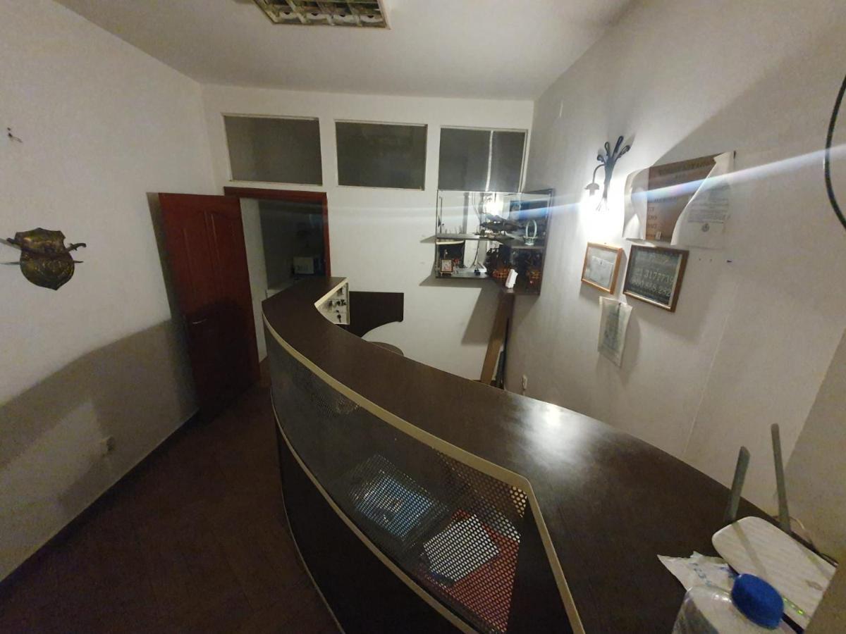 Pensiunea Sub Stejari Banesti ! Self Service ! Self Check-In! Esterno foto
